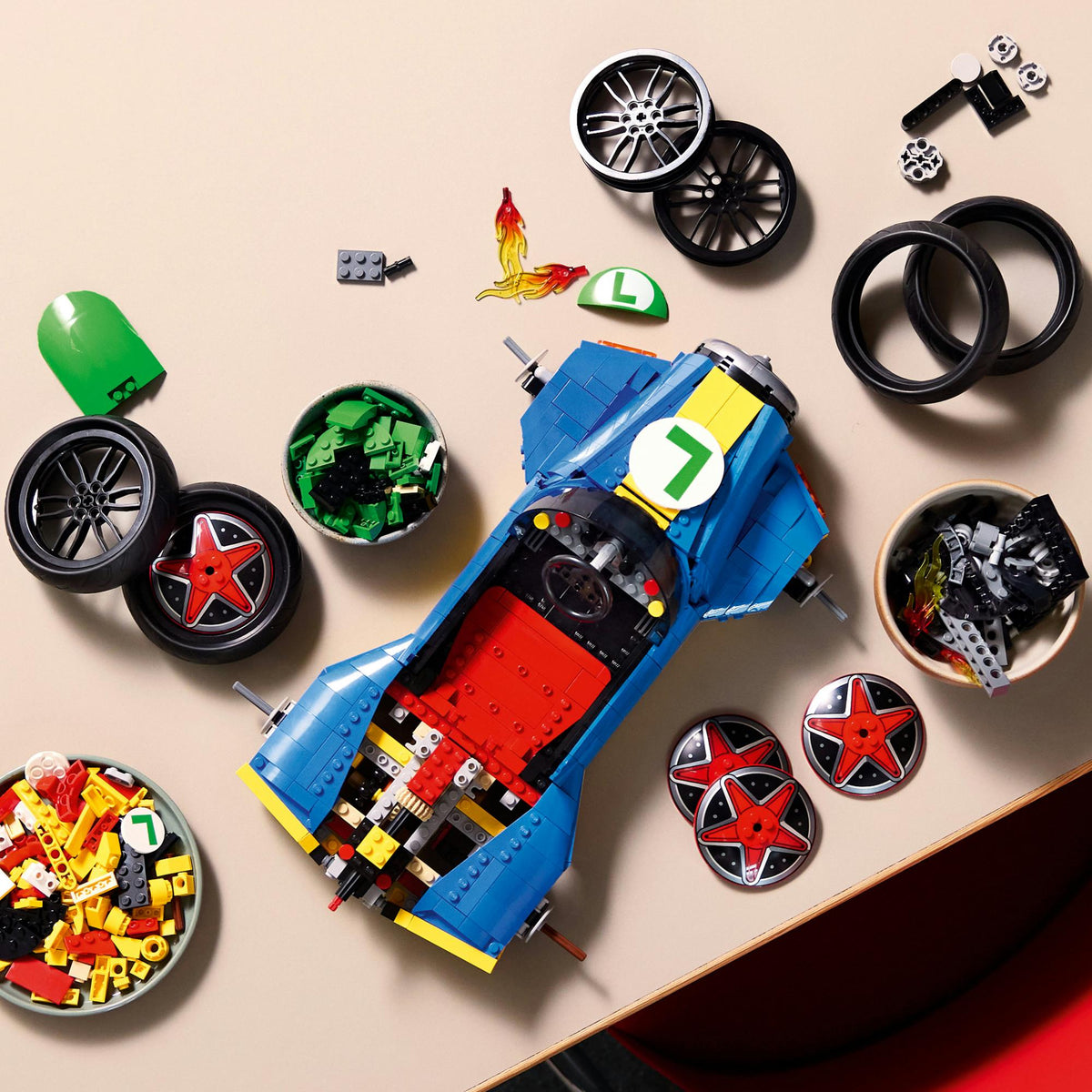 LEGO 72050 Super Mario Mario Kart: Luigi & Turbo Speedster LEGO