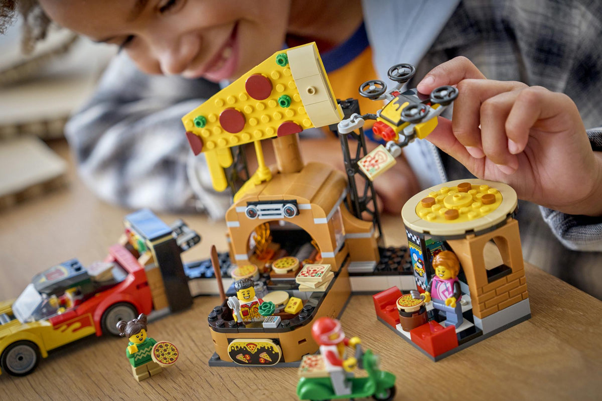 LEGO 60496 City pizza delivery experience with vehicles LEGO