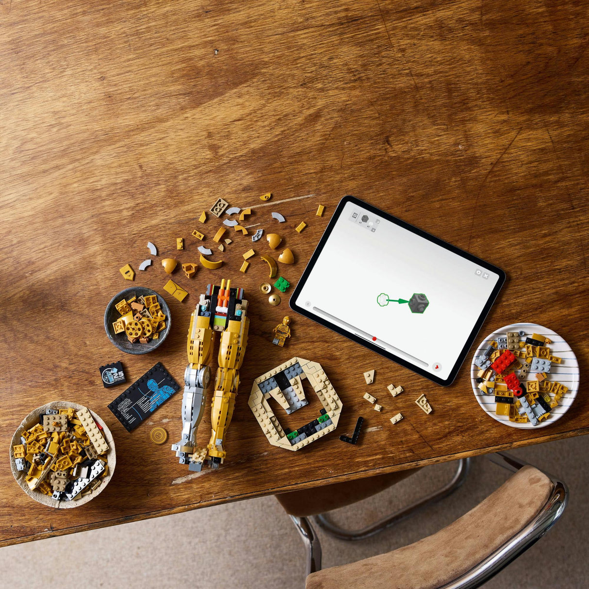 LEGO 75398 Star Wars C-3PO, construction toy LEGO