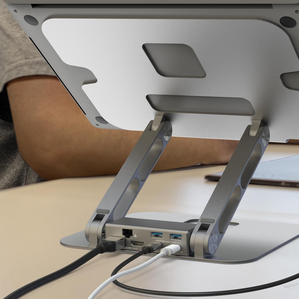 J5 MULTI-ANGLE DUAL 4K DOCKING STAND J5