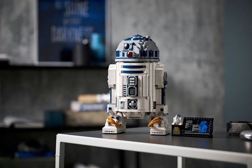 LEGO 75308 Star Wars R2-D2 Buildable Lightsaber Figure Construction Toy (Adult Set) Lego
