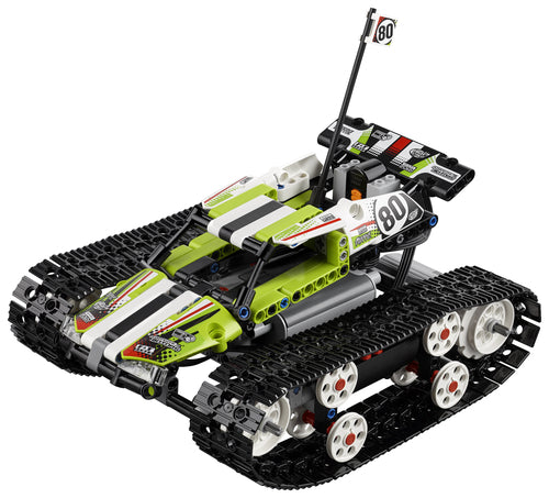 LEGO Technic 42065 – Fjernstyret bæltekøretøj – bygget fjernstyret bæltekøretøj set skråt forfra
