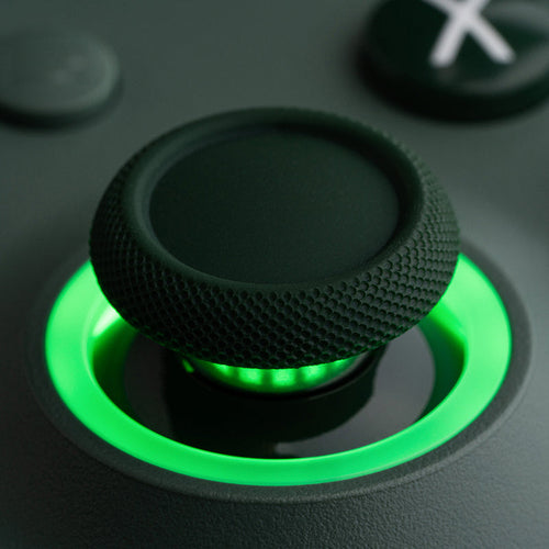8BitDo Ultimate C Wired – Xbox/PC-controller, mørkegrøn – Grøn lysring rundt om joystick