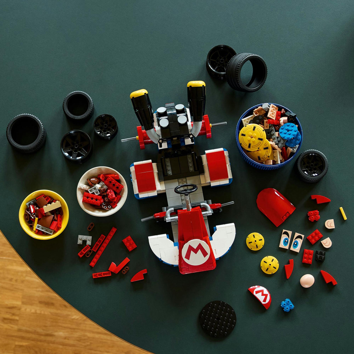 LEGO - Super Mario - Mario Kart™: Mario & Standard Kart (72037) LEGO