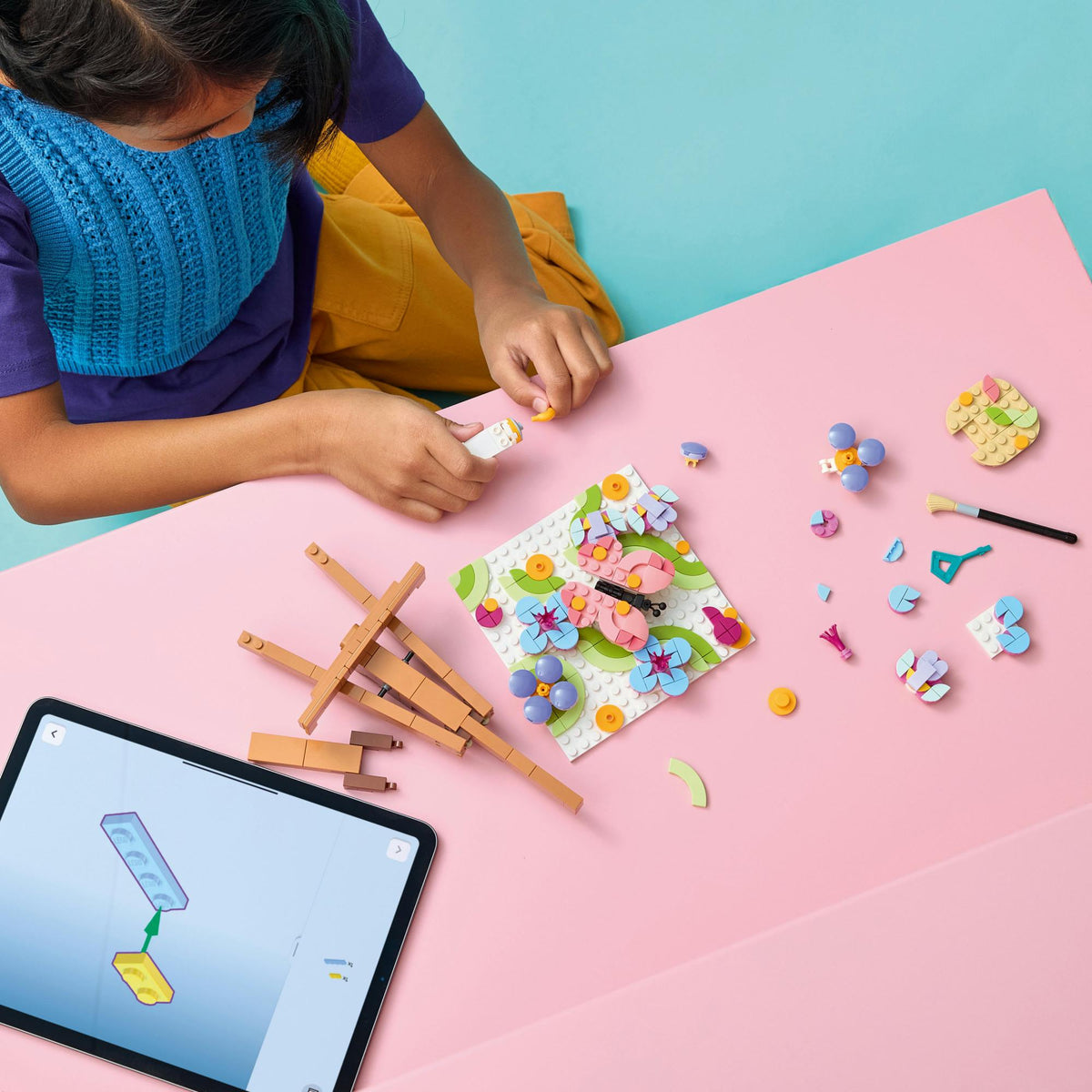 LEGO - LEGO Creator - Floral Art Decor Painting (31390) LEGO