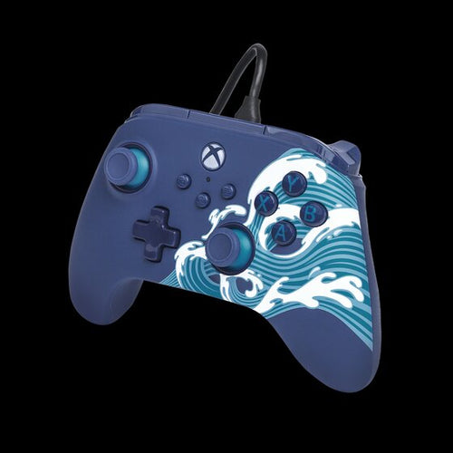 PowerA Advantage kablet controller – Aqua Wave – Xbox/PC – skråt forfra