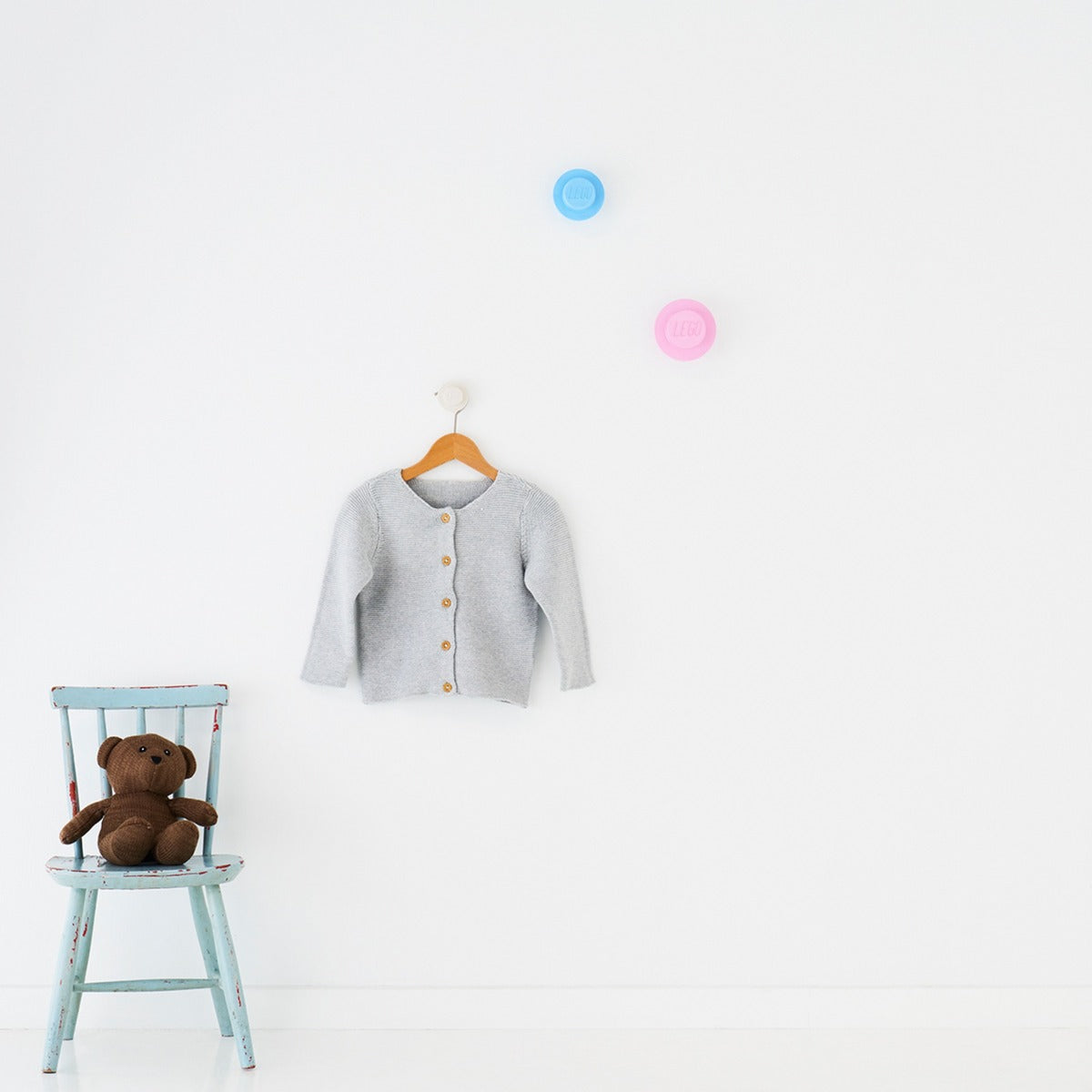 Room Copenhagen LEGO wall bracket white, blue, pink 40161736