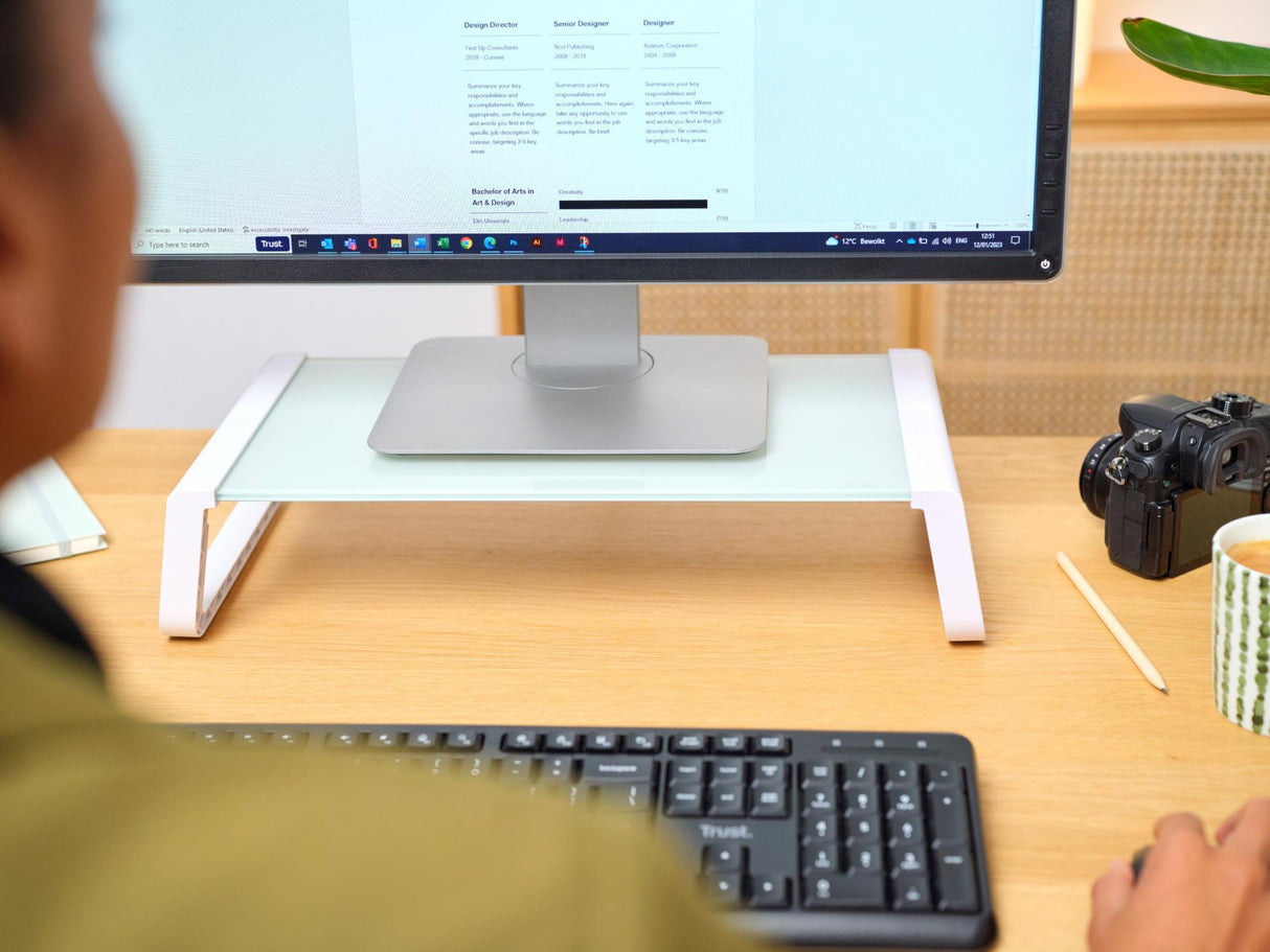 TRUST MONTA GLASS MONITOR STAND - HVID