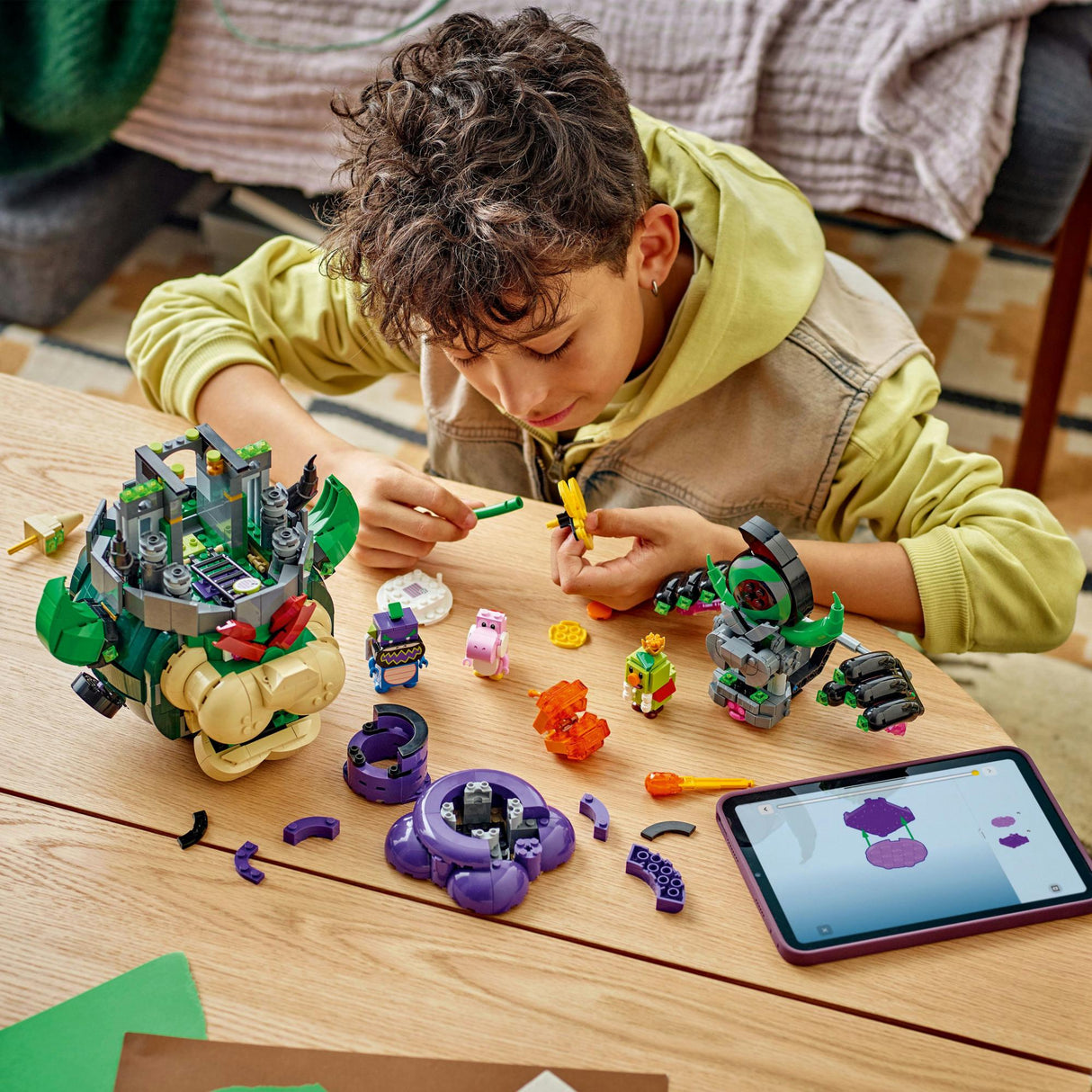 LEGO - Super Mario - Prince Florian & Castle Bowser (72042) LEGO