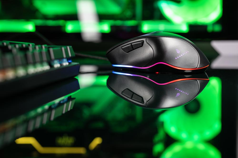 SUREFIRE - Martial Claw Gaming-Maus mit 7 Tasten und RGB-Beleuchtung