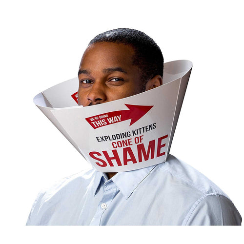 Imploding Kittens – Cone of Shame i brug