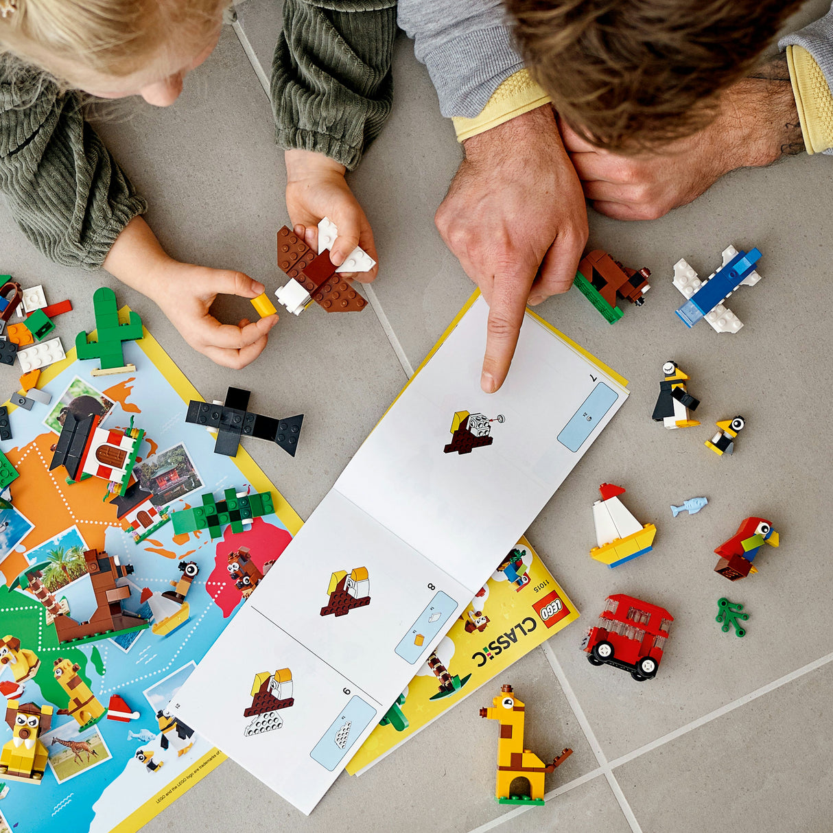 LEGO Classic Around the World - 11015 LEGO