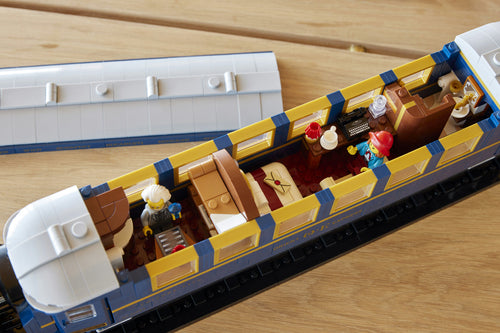 LEGO Ideas 21344 – Orientekspressen – åben togvogn med synligt indre