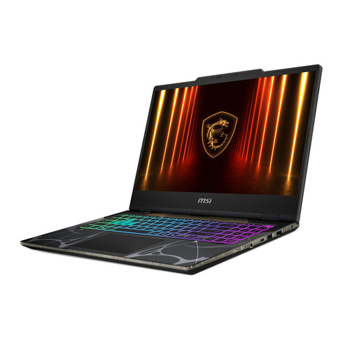MSI Cyborg 15 B2RWFKG-010FR – åben computer set fra venstre