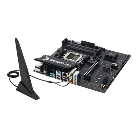 ASUS TUF GAMING A620AM-PLUS WIFI med ekstern antenne