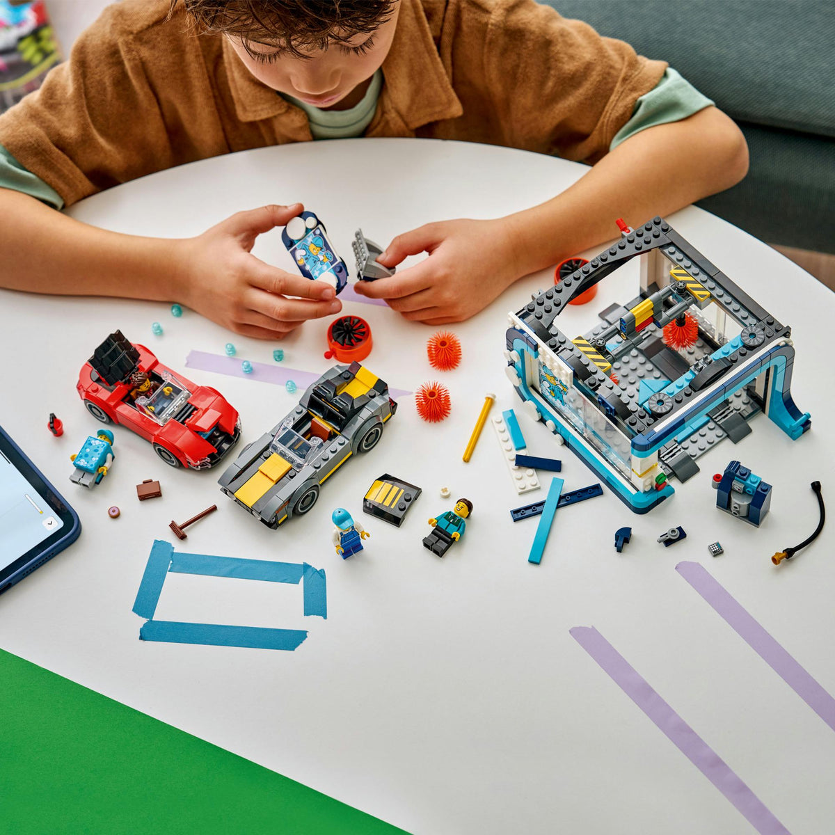 LEGO - LEGO City - Drive-Through Car Wash (60497) LEGO