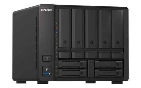 QNAP TS-h973AX-8G – skråt forfra