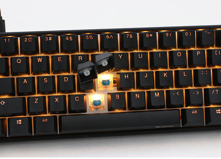 Ducky Mecha Mini – 2020 Kirsche – RGB – Kirschblau