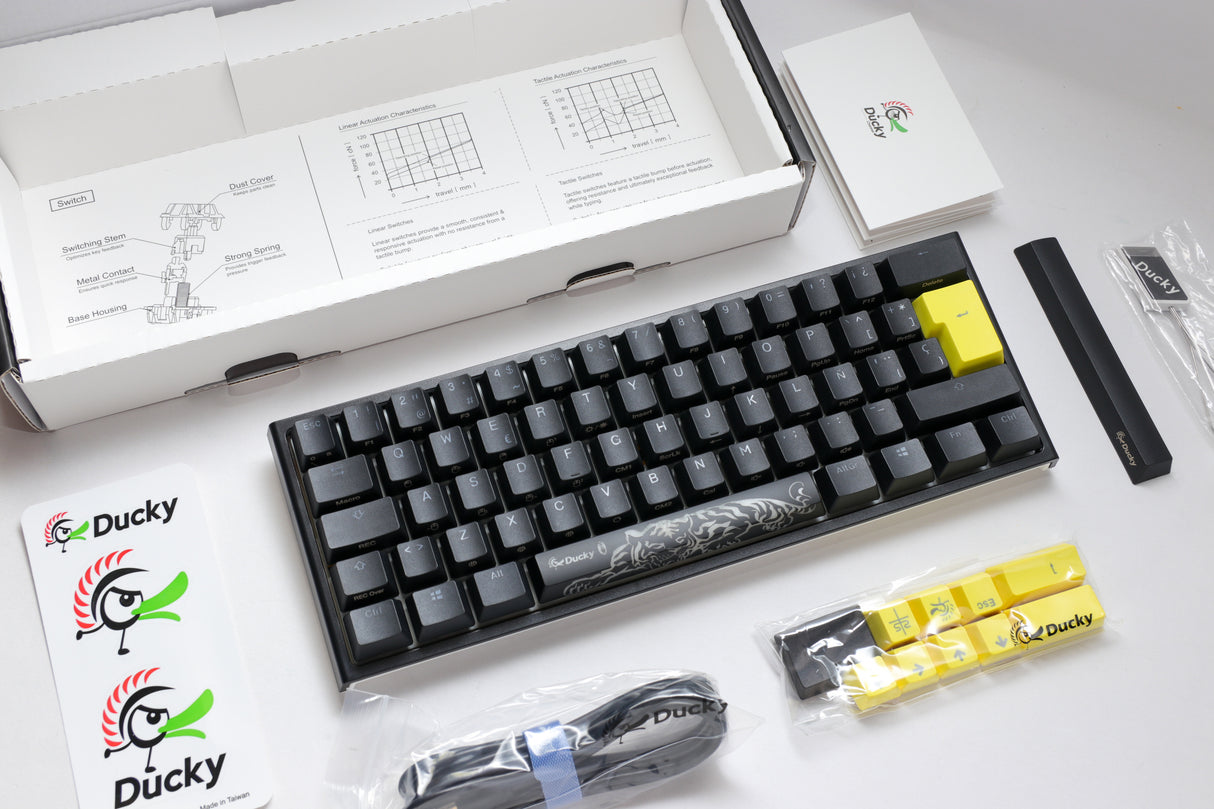 Ducky One 2 Pro – klassisches Schwarz/Weiß Nordic – Mini 60 % – Gateron-Gelb