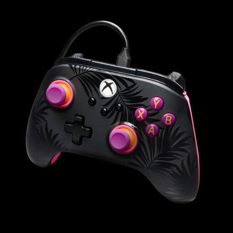 PowerA Advantage Plus kablet controller – Moonlit Palms – Xbox/PC – skråt forfra