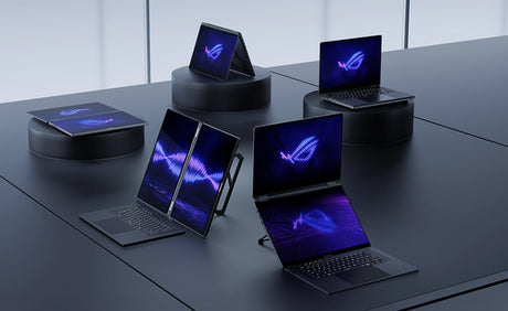 ASUS ROG Zephyrus Duo GX651AR-SR042W – vist i en samlet opsætning (vinkel 2); tastaturlayout illustrativt