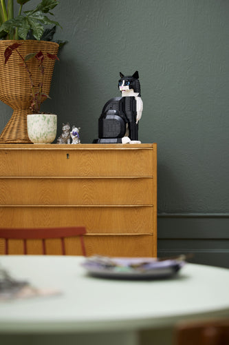 LEGO - LEGO Ideas - Tuxedo Cat (21349) Lego