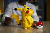LEGO - Pokémon - Pikachu and Poké Ball (72152) Lego
