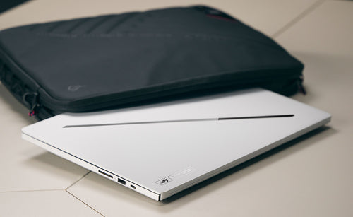 ASUS ROG Zephyrus G16 GU606AR-TB107W 16 2560 x 1600 386H 32GB 1TB Intel Graphics Windows 11 Home ASUSTeK COMPUTER