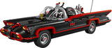 LEGO DC 76328 – Batman: Batmobil fra 1960'ernes tv-serie – bygget sort og rød Batmobil set skråt forfra