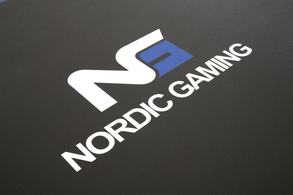 Nordic Gaming Guardian Stuhlmatte Schwarz/Blau 