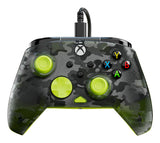 Turtle Beach Rematch Core Ghost Camo/Yellow – Xbox/PC – Front og kabel