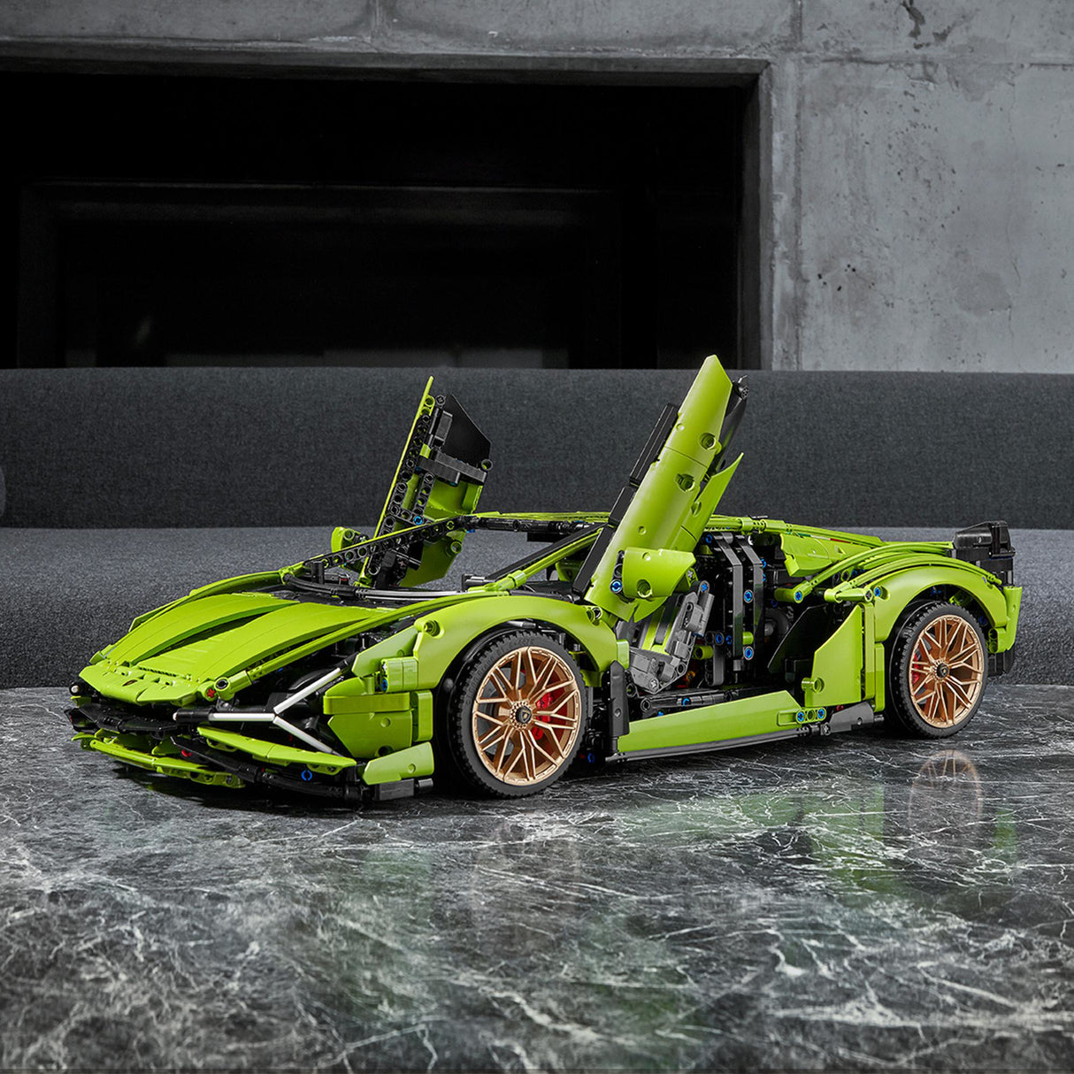 LEGO Technic Lamborghini Sian - 42115 LEGO