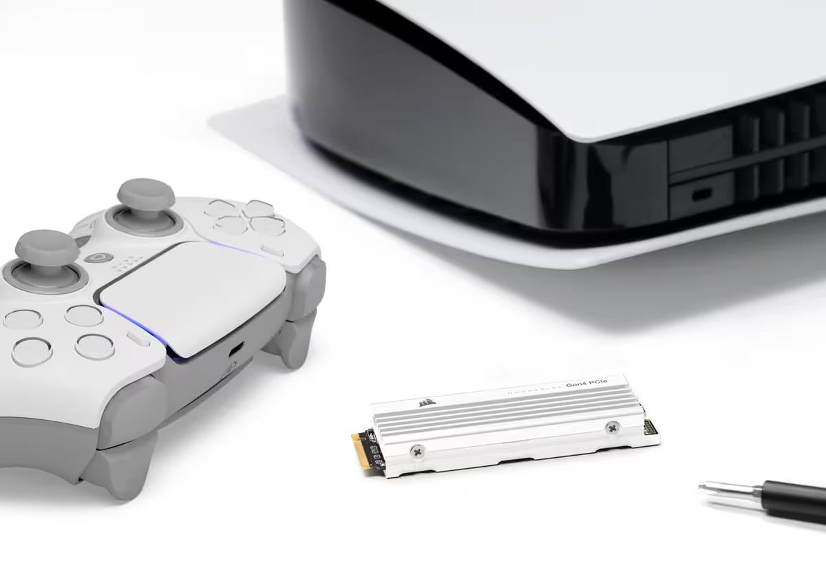 CORSAIR MP600 PRO LPX PCIe Gen4 x4 NVMe M.2 SSD - 2TB - White Corsair