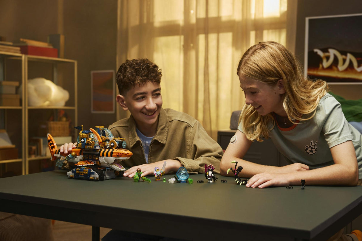 LEGO - DREAMZzz - Tiger Shark Tank (71515) LEGO