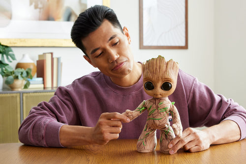Disney Marvel - Groovin’ Groot Dancing And Talking Plush (HJM23) Disney