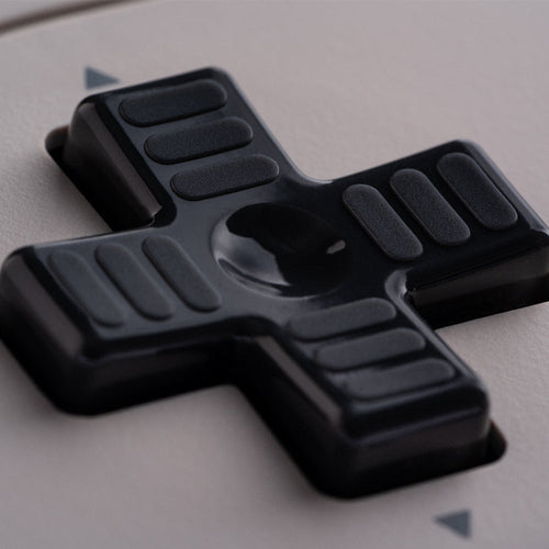 8BitDo Pro 3 Bluetooth – G Classic-controller med dock – D-pad i nærbillede