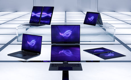 ASUS ROG Zephyrus Duo GX651AR-SR042W – vist i en samlet opsætning; tastaturlayout illustrativt