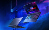 ASUS ROG Strix G16 G614PR-RV003W – illustreret i brug (vinkel 3); tastaturlayout illustrativt