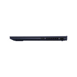 ASUS ExpertBook B9 OLED B9403CVAR-PP1735X – detalje af tilslutninger (vinkel 2); tastaturlayout illustrativt