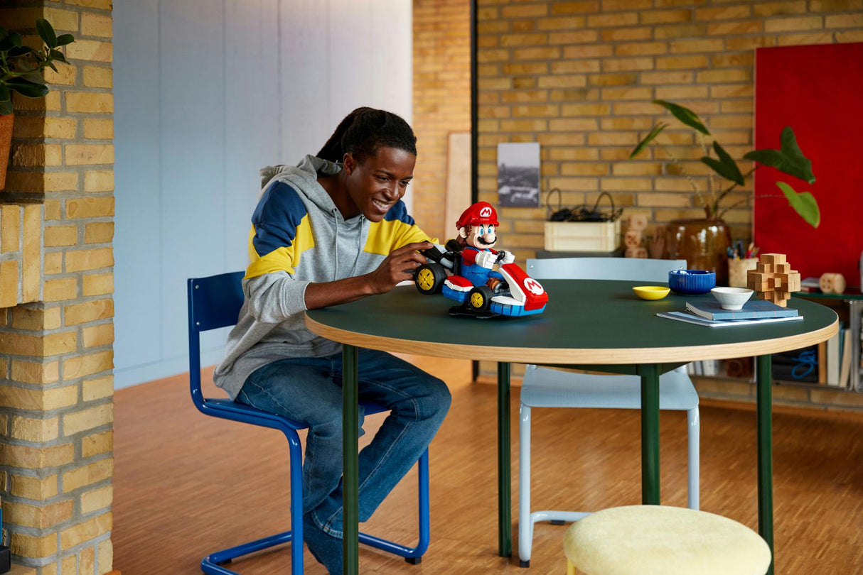 LEGO - Super Mario - Mario Kart™: Mario & Standard Kart (72037) LEGO