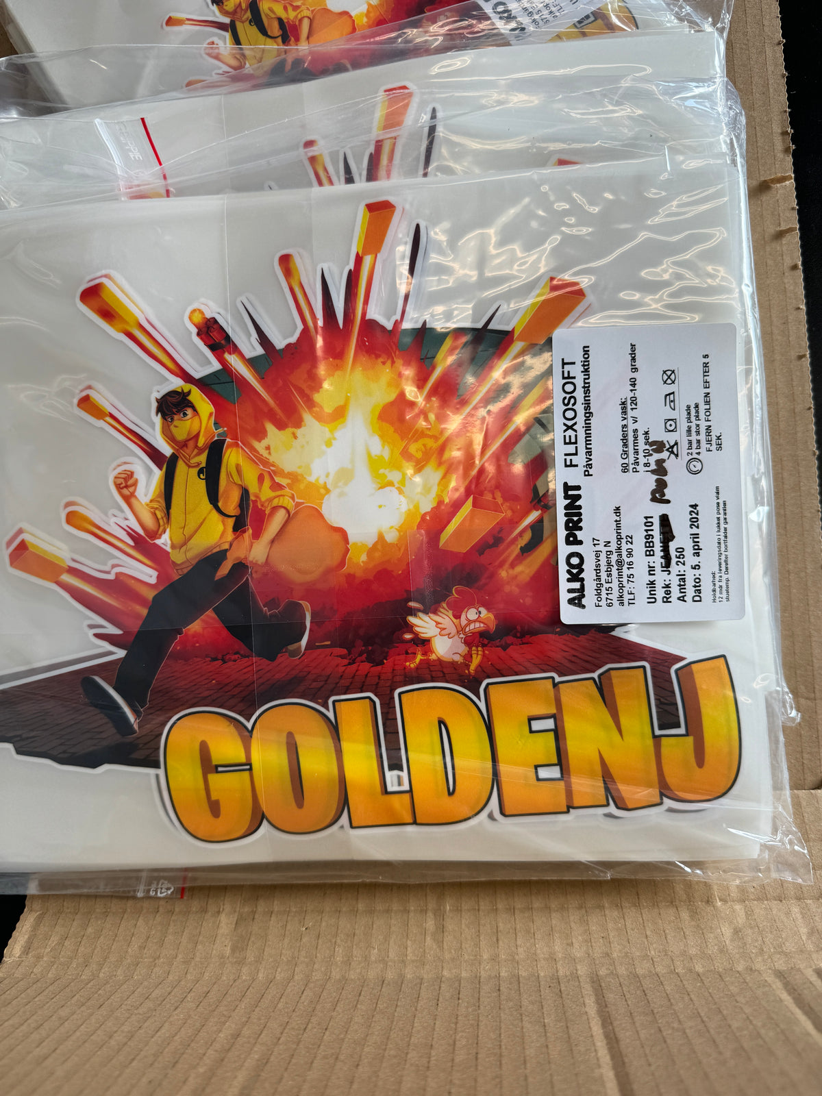 NORDIC PLAIN GoldenJ Design Transfer - Stor - DTF