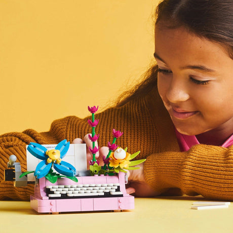 LEGO 31169 Creator 3-in-1 Typewriter with Flowers LEGO