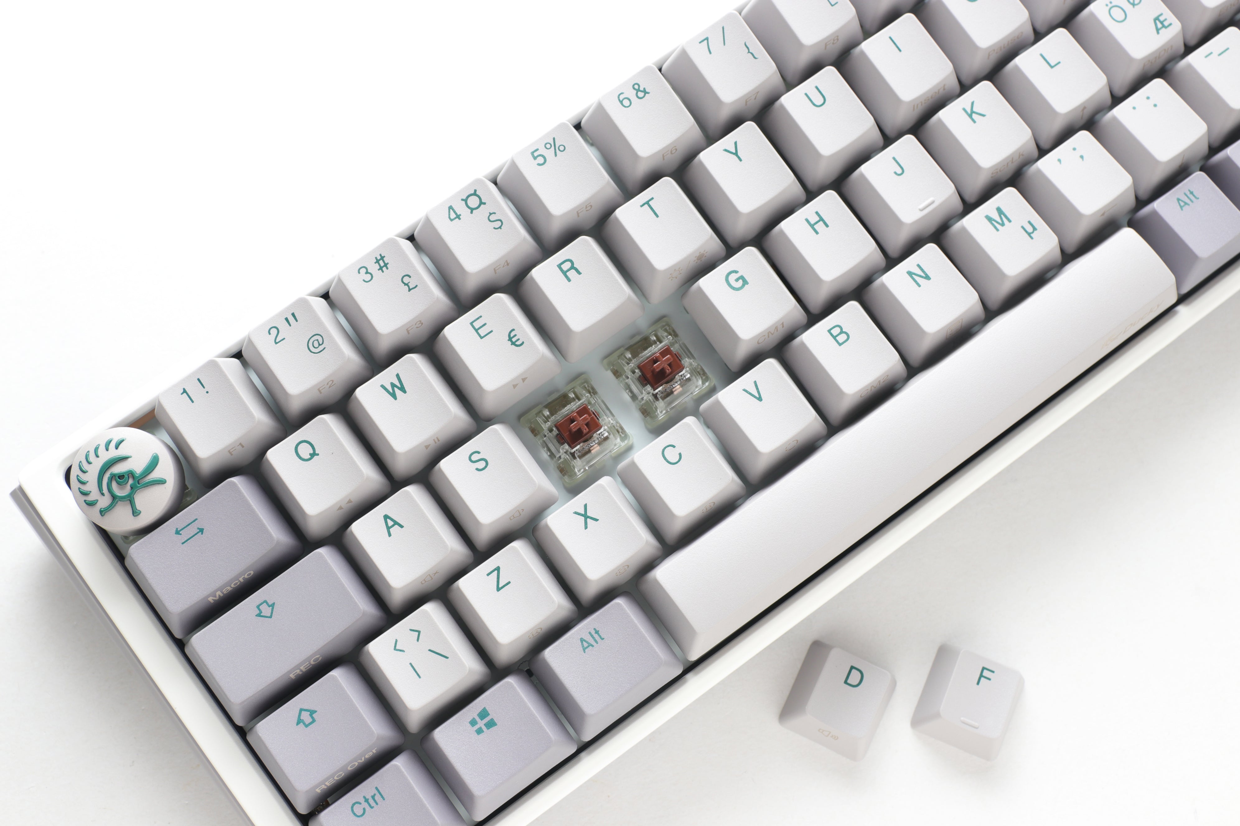 Ducky One 3 - Mist Nordic - Mini 60% - Cherry Brown - RGB