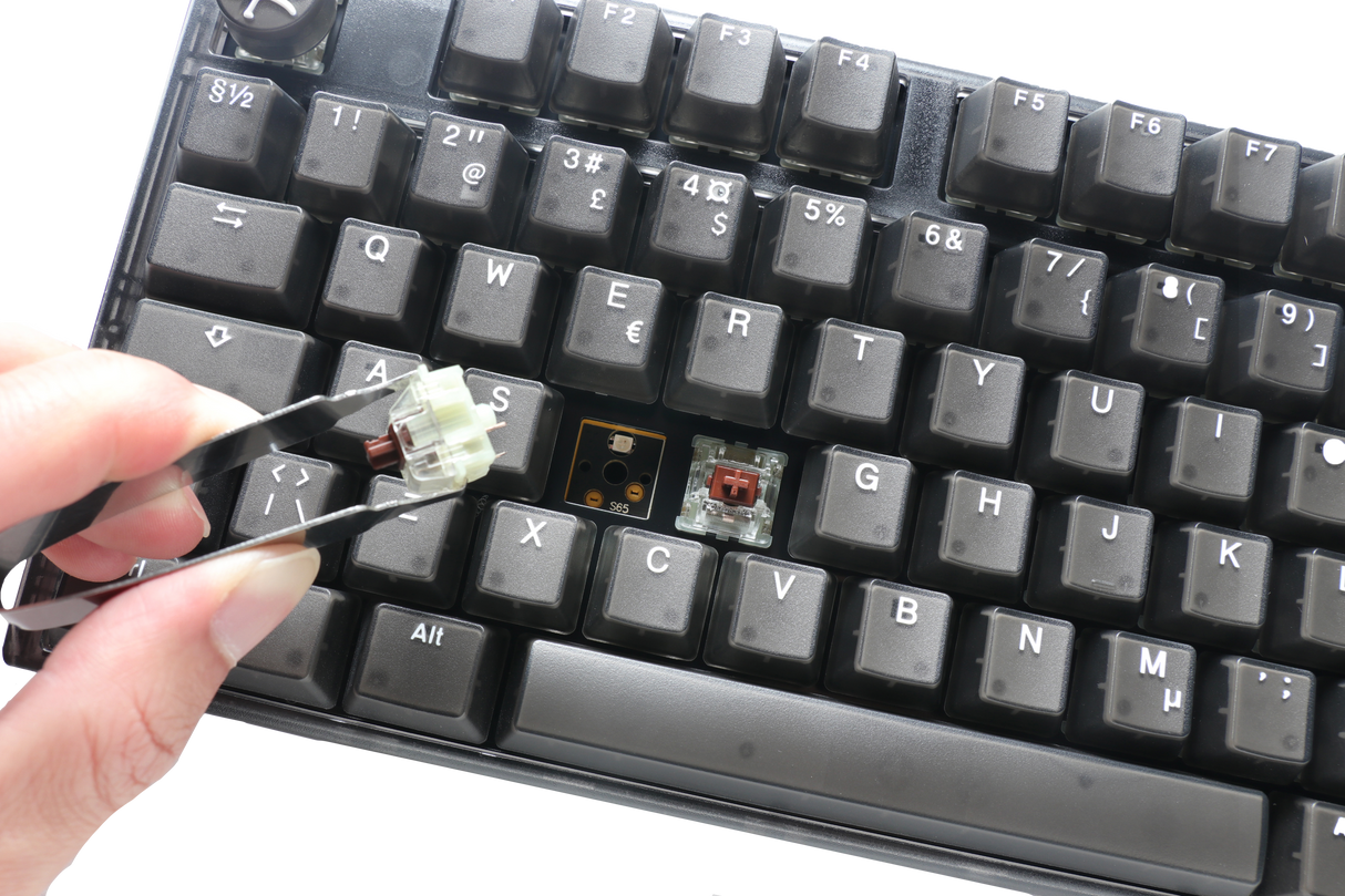 Ducky One 3 - Aura Black Nordic - Fullsize - Kailh Box Jellyfish Switch Y- RGB