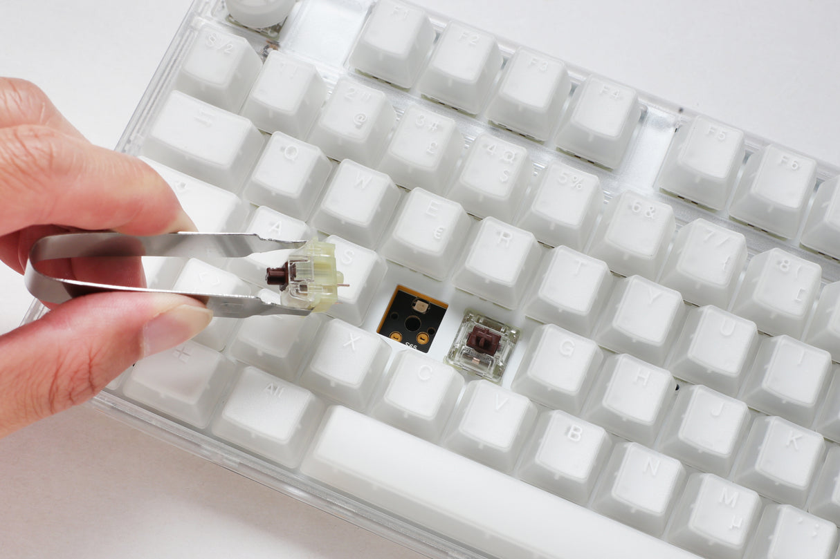 Ducky One 3 - Aura White Nordic - Fullsize - Kailh Box Jellyfish Switch Y- RGB