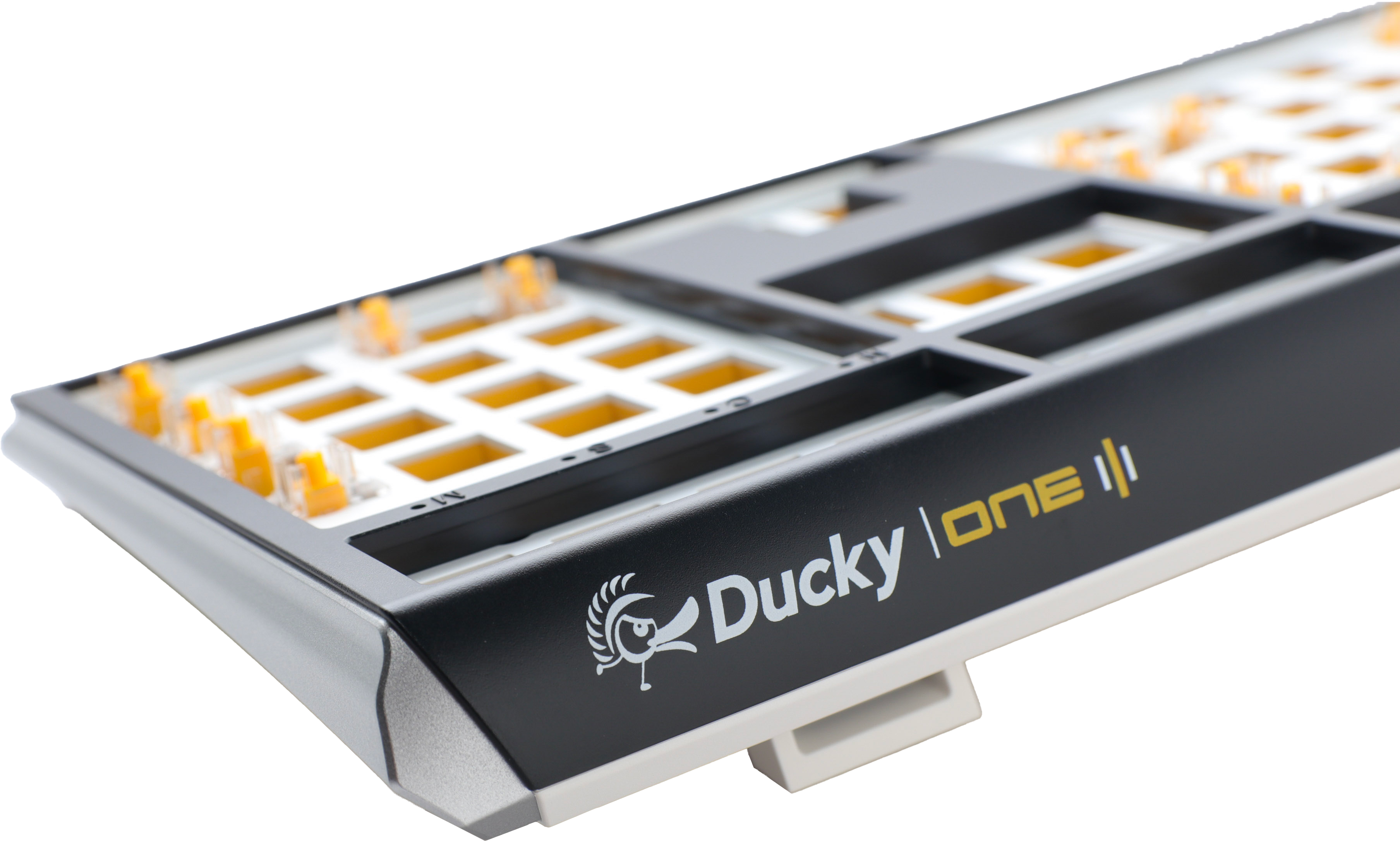 Ducky One 3 - Hot Swap ISO Barebone Schwarz - Volle Größe - RGB - Ohne Schalter/Tastenkappen