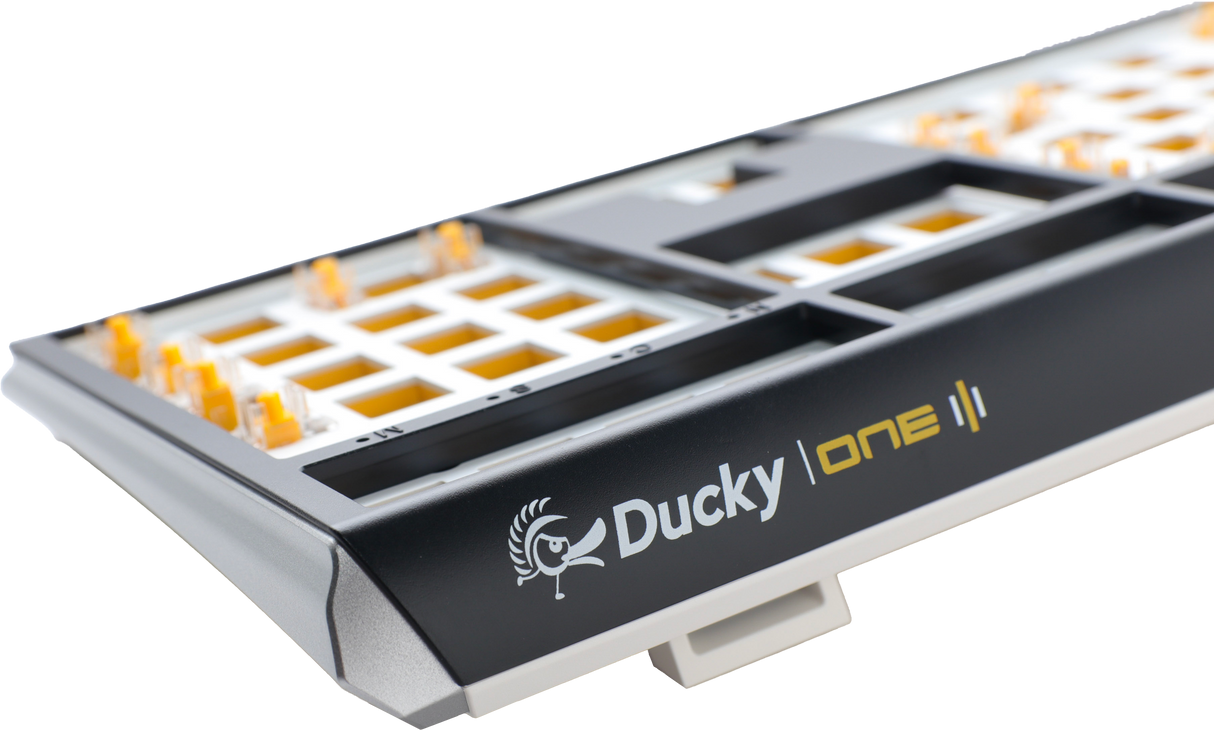 Ducky One 3 - Hot Swap ISO Barebone Black - Fullsize - RGB - Uden Switches/keycaps