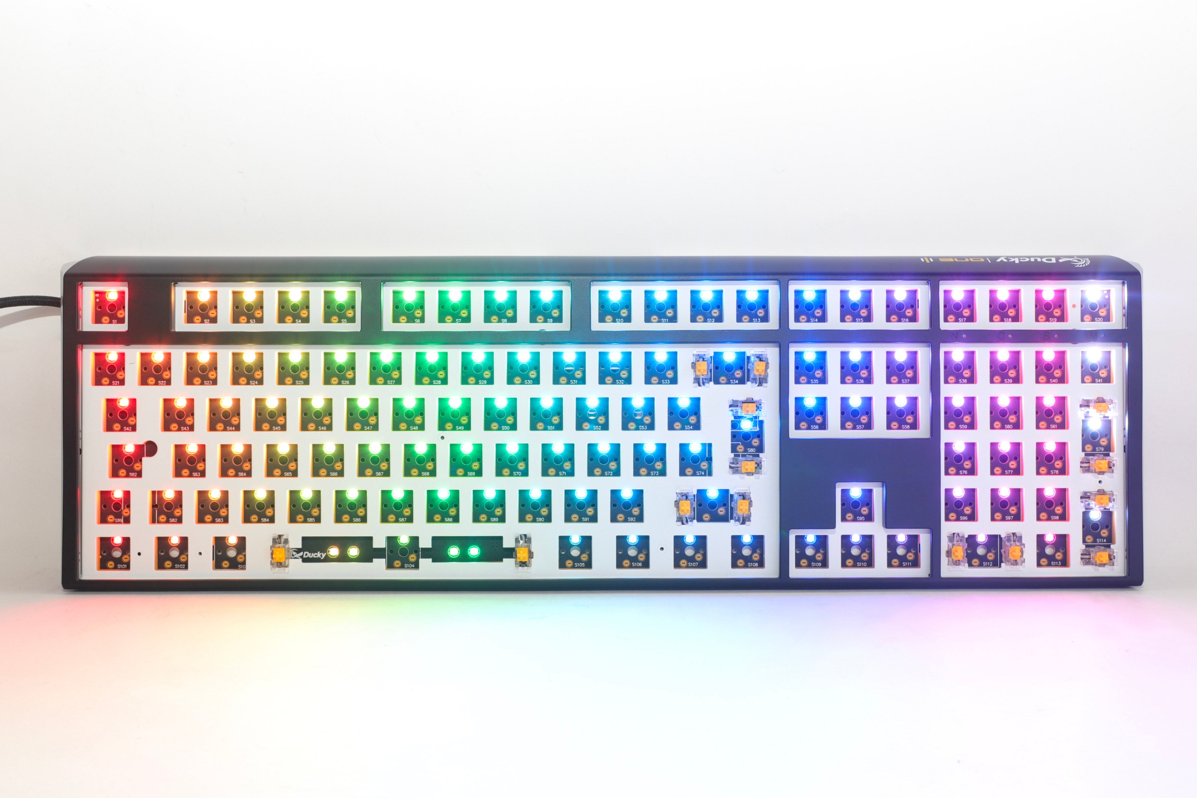 Ducky One 3 - Hot Swap ISO Barebone Schwarz - Volle Größe - RGB - Ohne Schalter/Tastenkappen