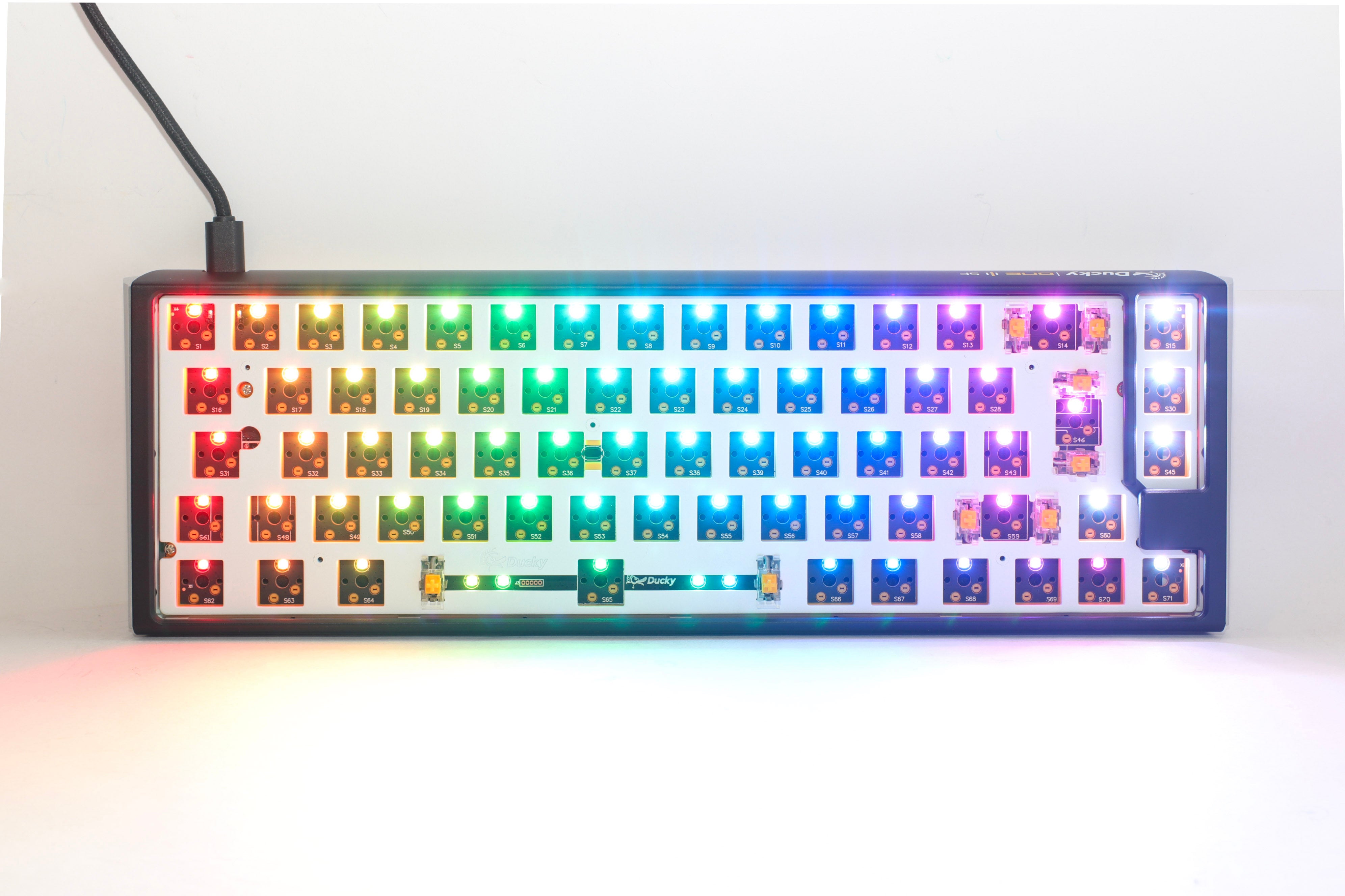 Ducky One 3 - Hot Swap ISO Barebone Black - SF 65% - RGB - Without Switches/keycaps