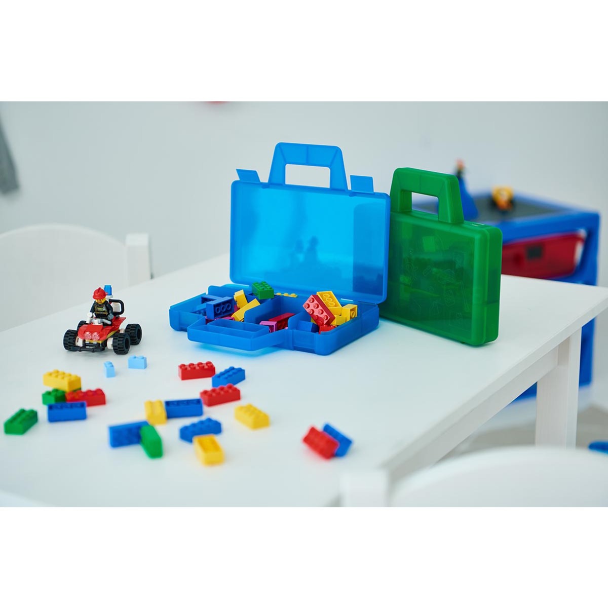 Room Copenhagen LEGO sorting box to go blue 40870002 Room Copenhagen